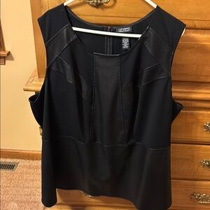 Catherine’s Black Label Women's Black Sleeveless Top